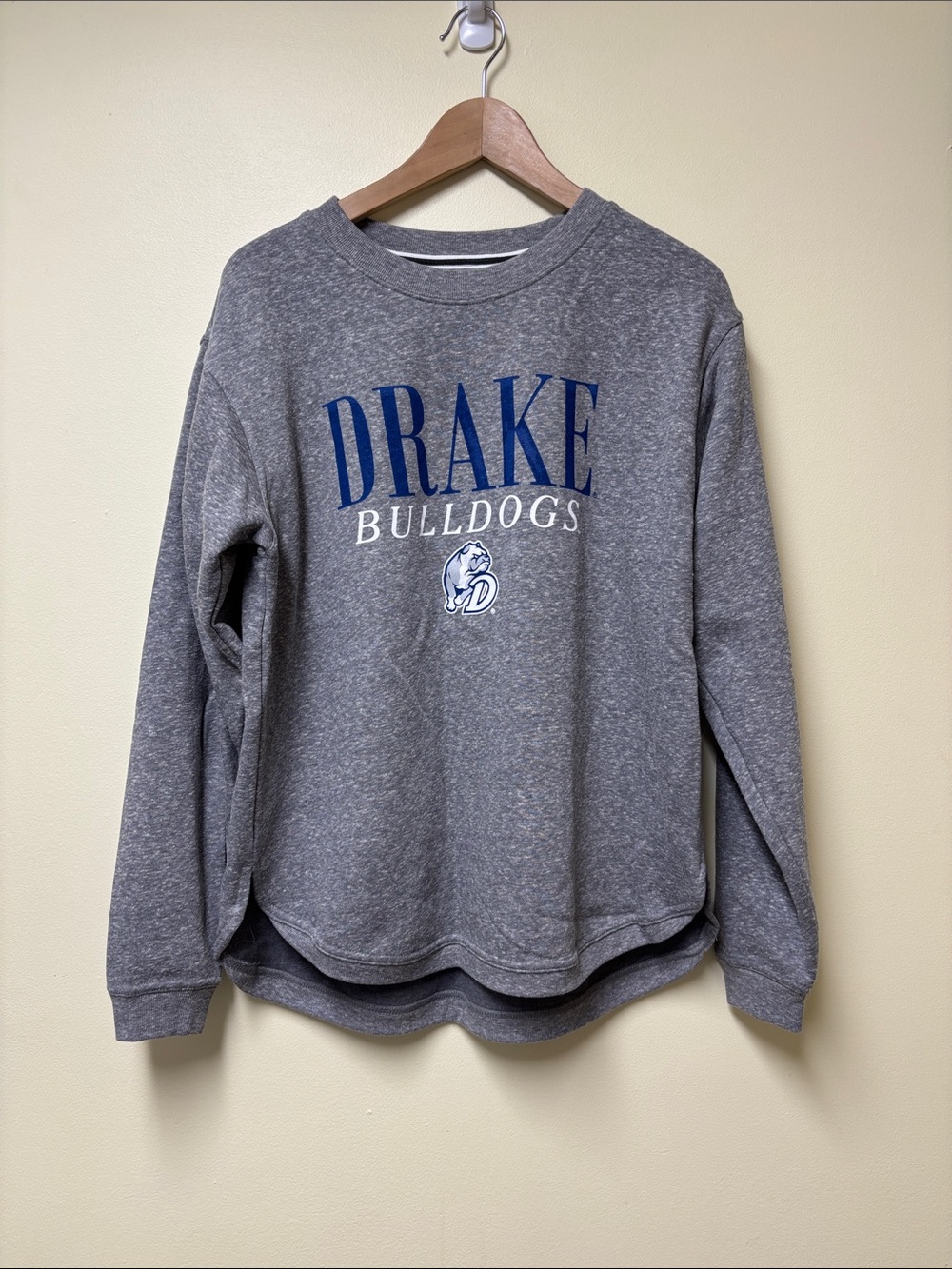 NWT DRAKE Bulldogs League Sweatshirt size Medium